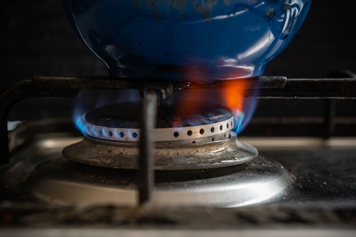Cocinas a gas o carbón como alternativa