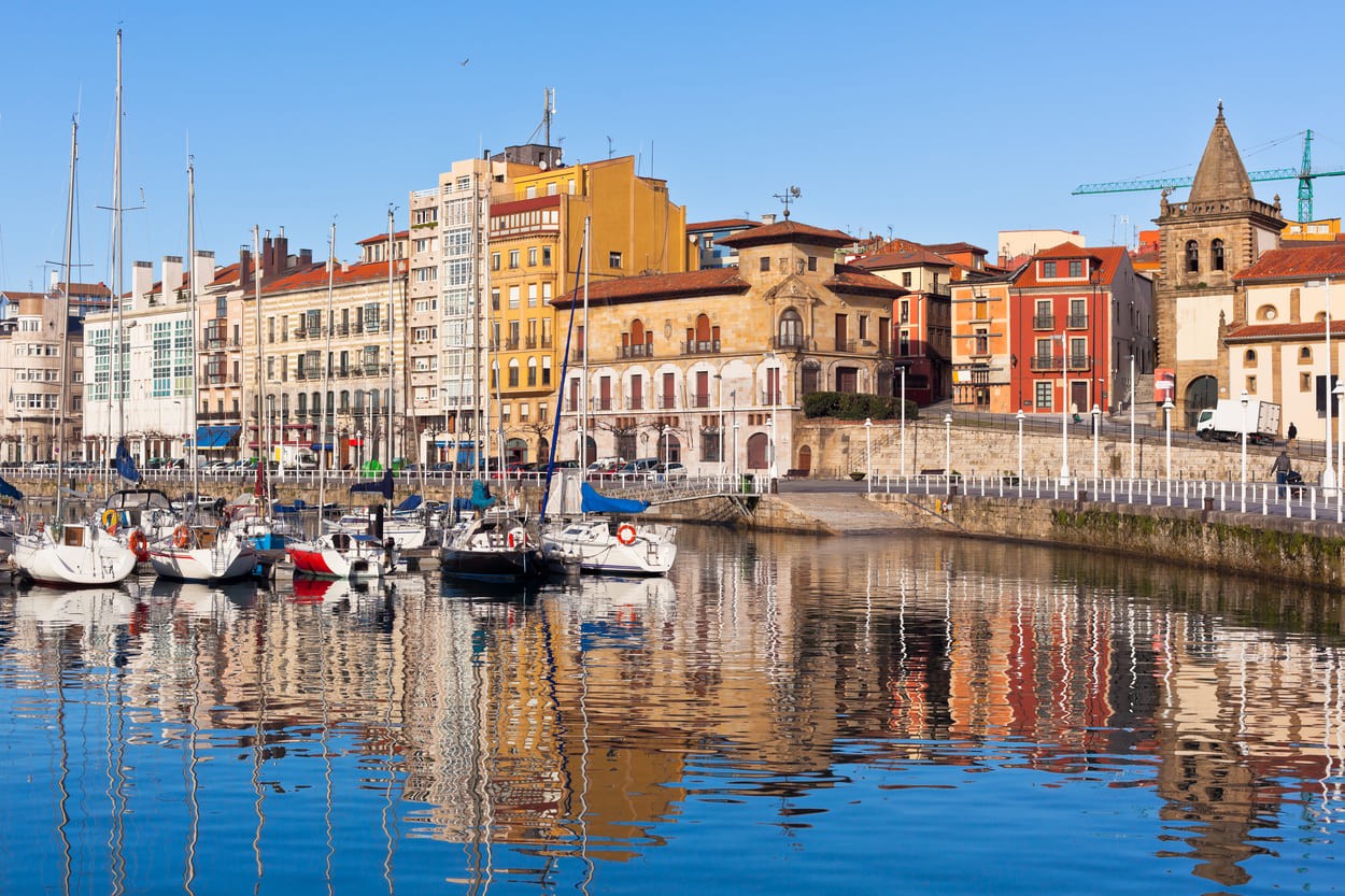 Restaurantes en el centro de Gijón, Farragua