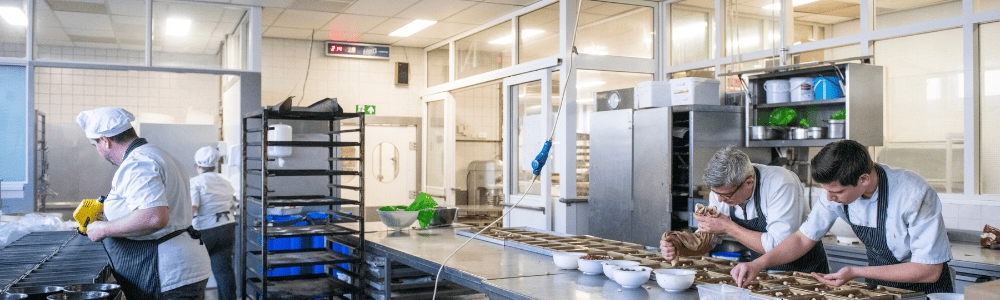 Qué es la cocina de ensamblaje